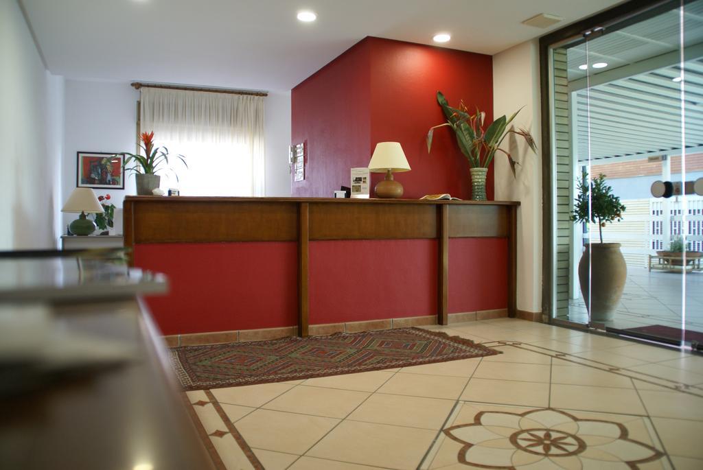 Hotel Rasula Alta Гравина ди Катания Екстериор снимка